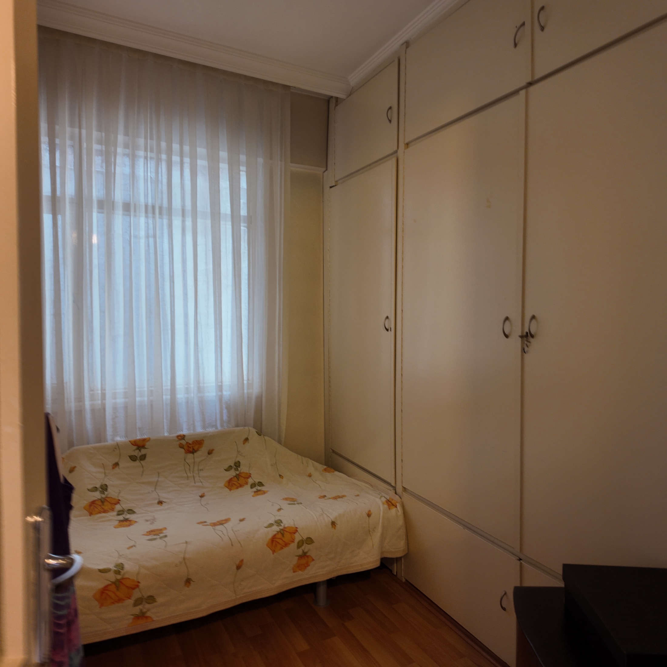 KETHÜDA MAHALLESİNDE BAKIMLI DOĞALGAZLI 125 M2 ARAKAT 3+1 DAİRE 15