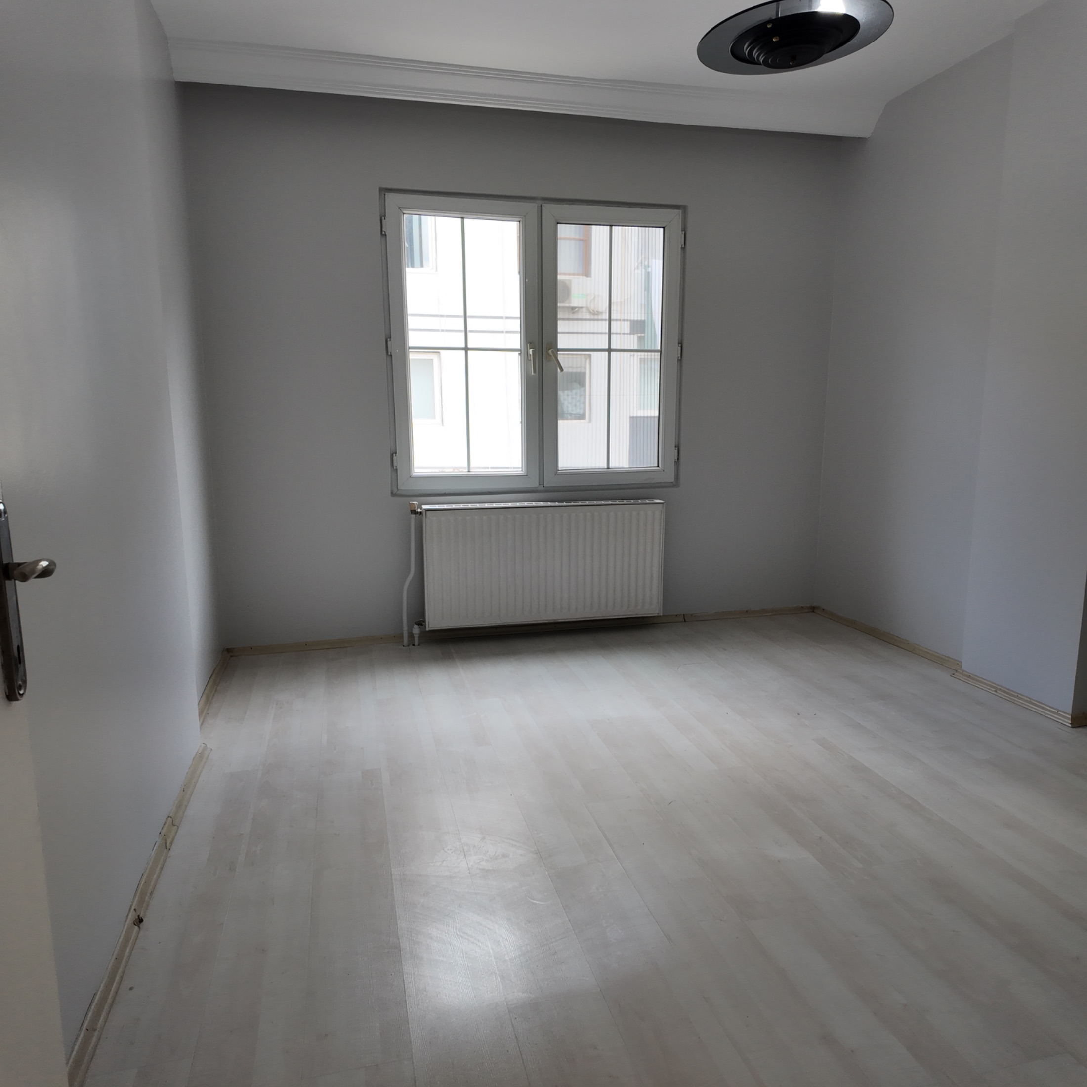 RAGIPBEY TAHİRÜN CADDESİ ARKA SOKAĞINDA 120 M2 3+1 BAKIMLI DAİRE 17