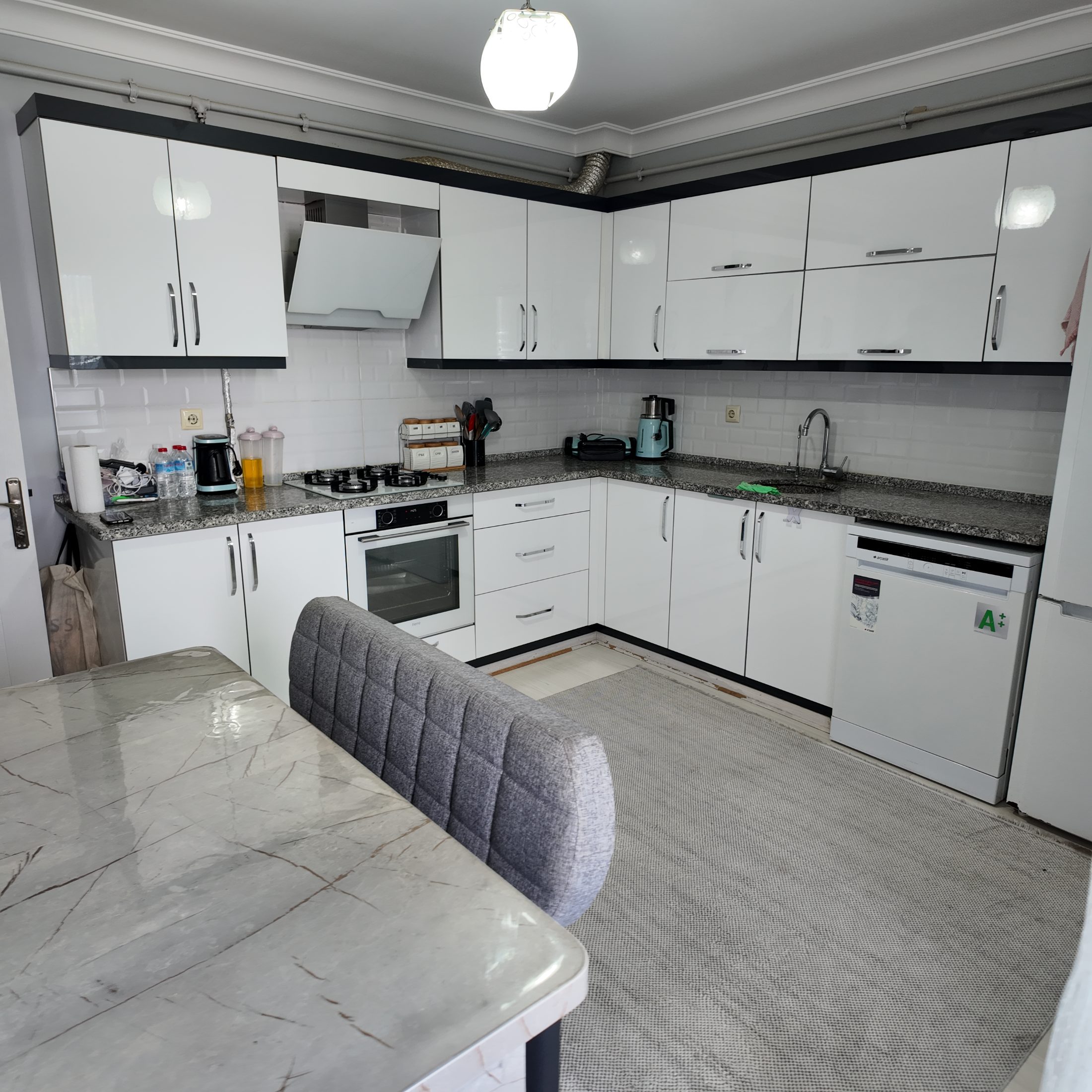 CUMHURİYET RİNG YOLUNDA 95 M2 2+1 BAKIMLI ASANSÖRLÜ DAİRE 11