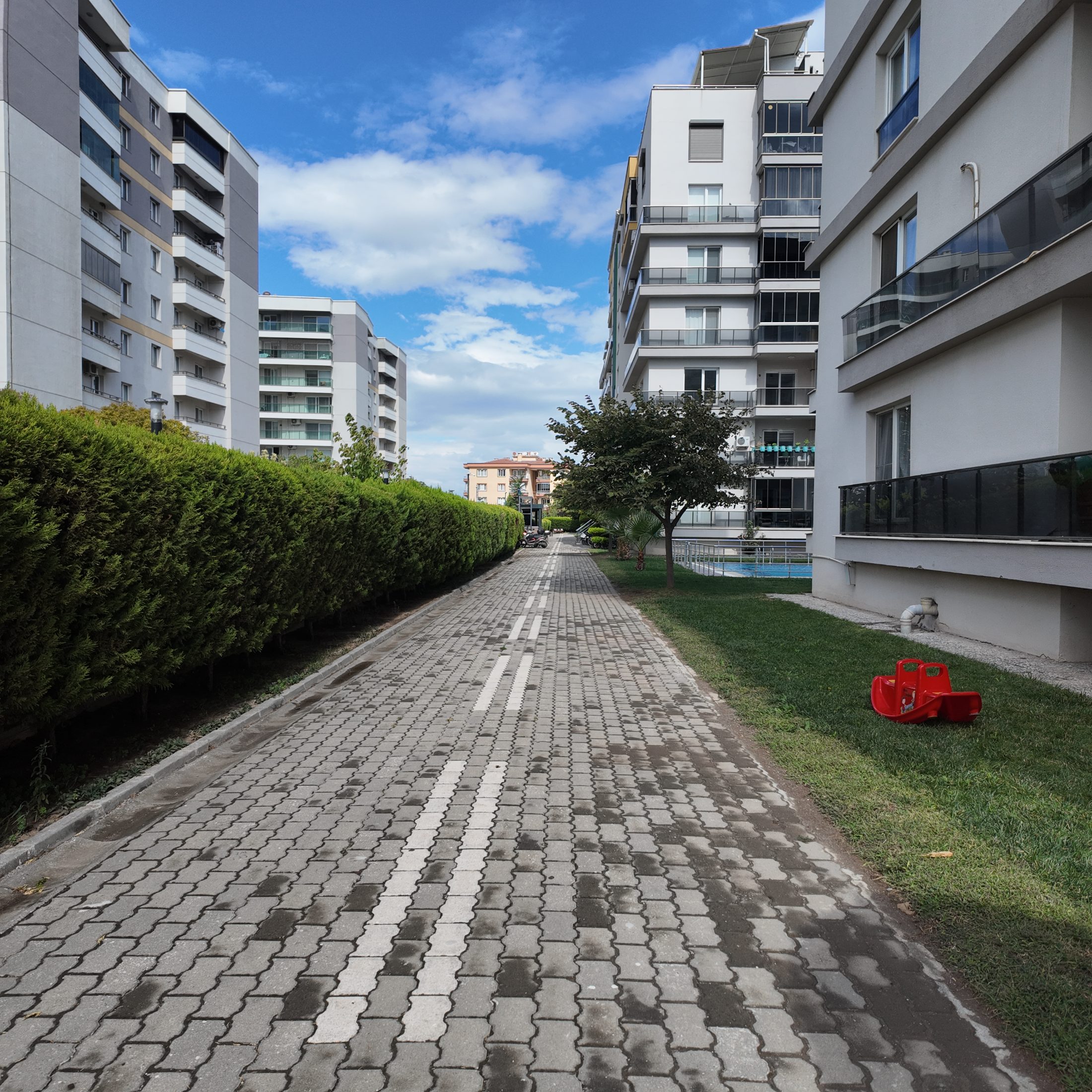 HÜRRİYET GREEN LİFE SİTESİNDE EKSTRALI 240 M2 5+1 LÜKS DAİRE 26
