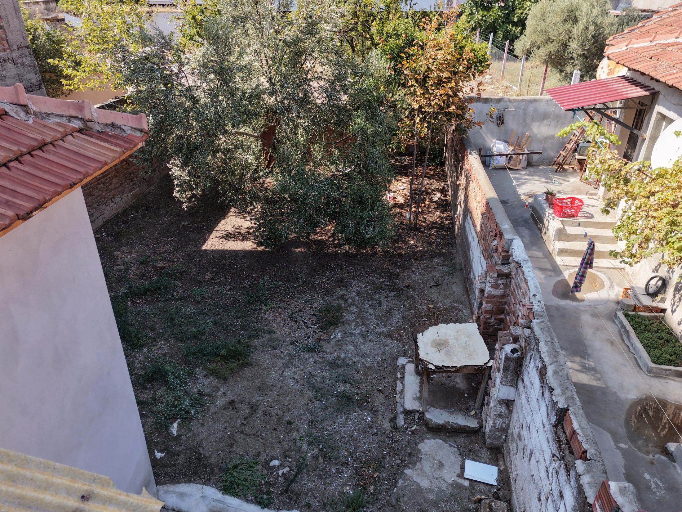 Atatürk Mahallesinde Müstakil Evli 175 m² 3 Kat İmarlı Arsa 13