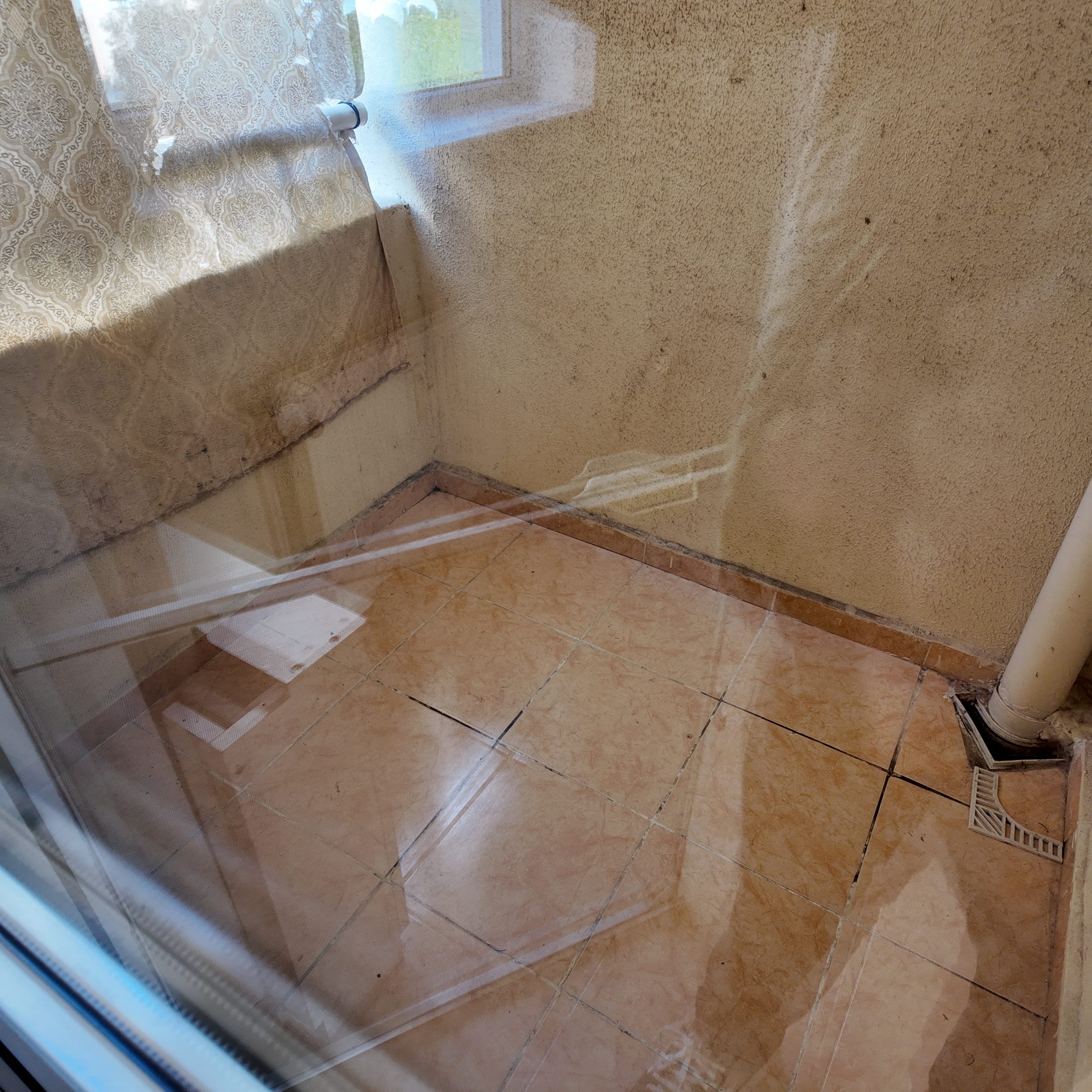 TOKİ KONUTLARI SEVİLEN BLOKTA SATILIK 130 M2 3+1 ARAKAT DAİRE 11