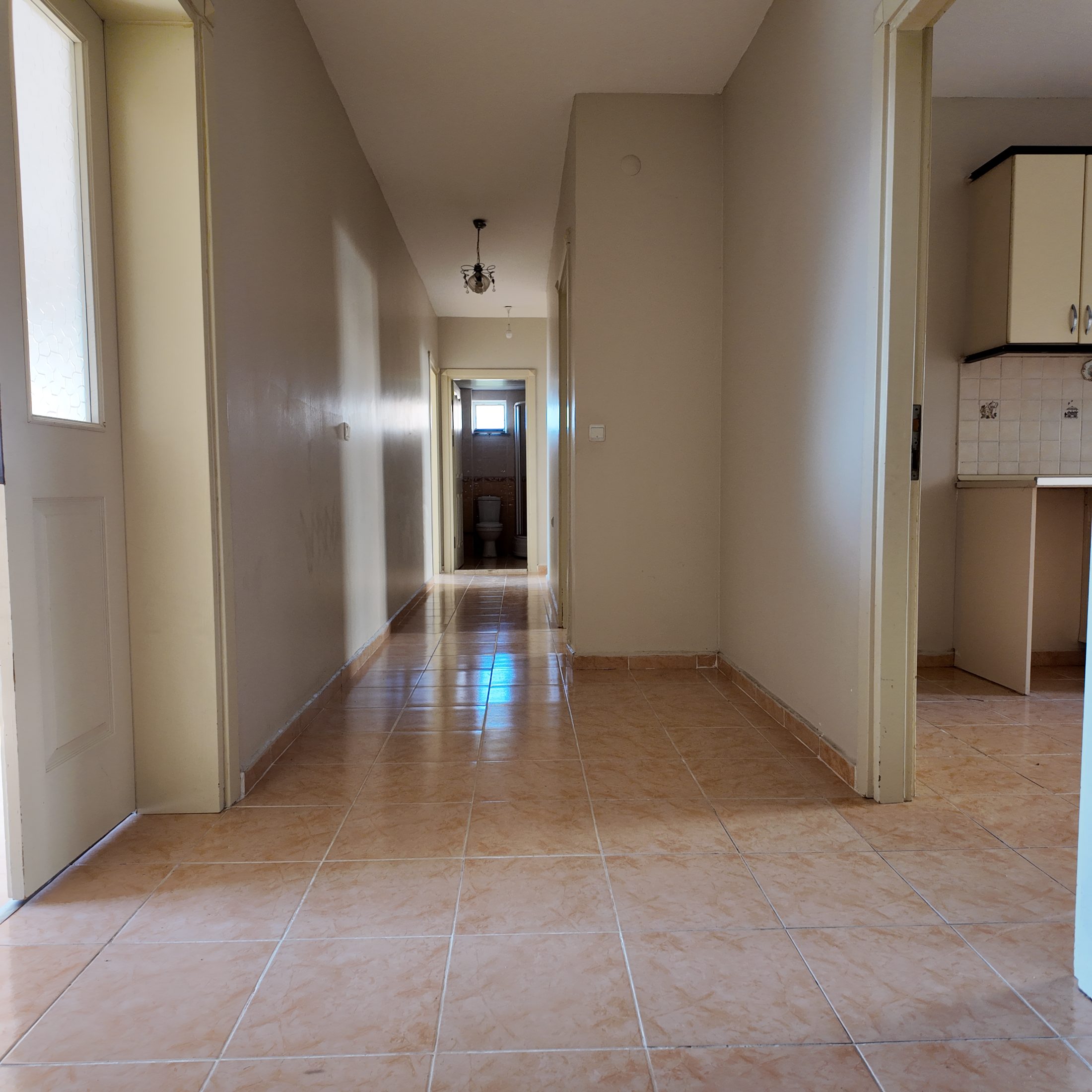 TOKİ KONUTLARI SEVİLEN BLOKTA SATILIK 130 M2 3+1 ARAKAT DAİRE